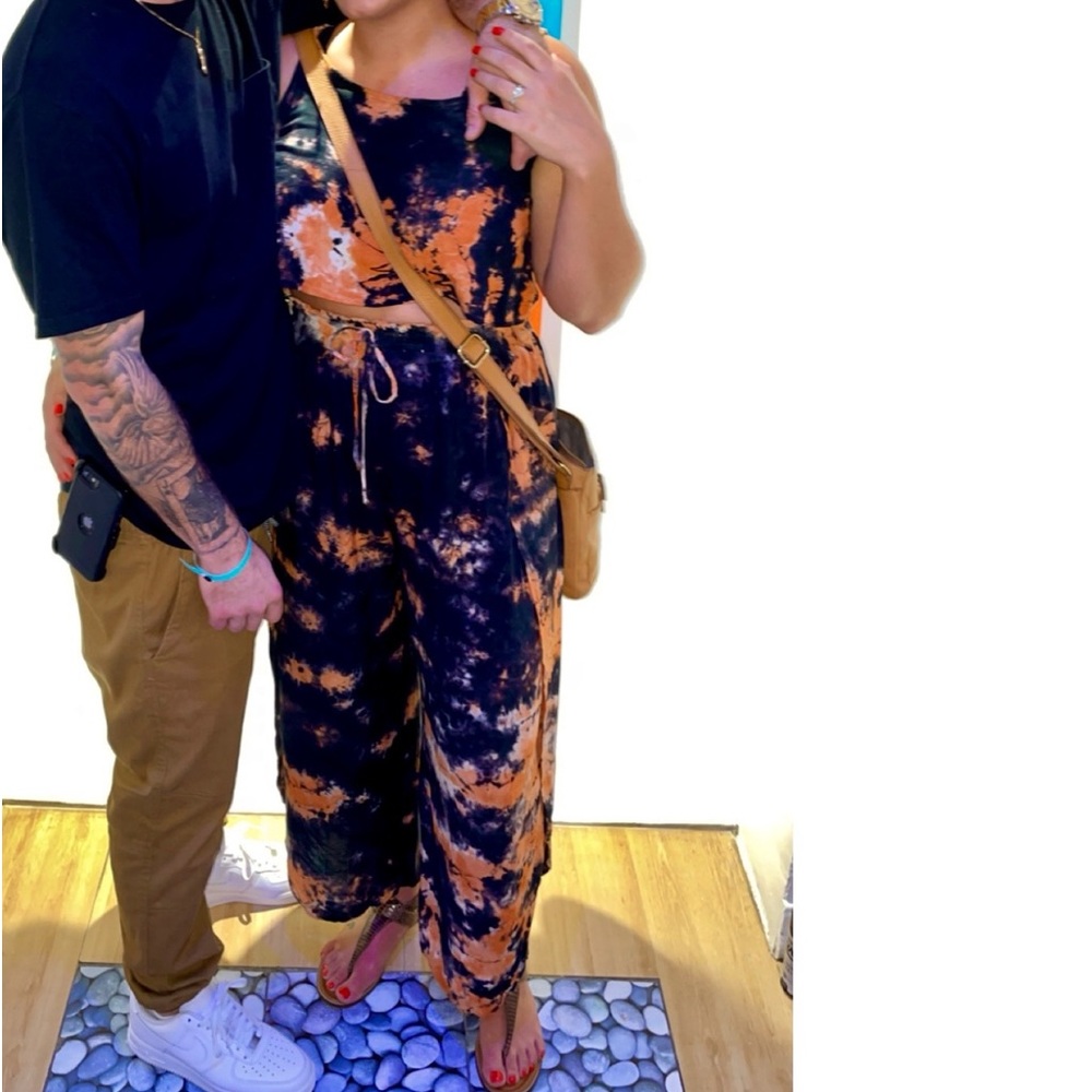 Women’s 2 piece set. Size XL.